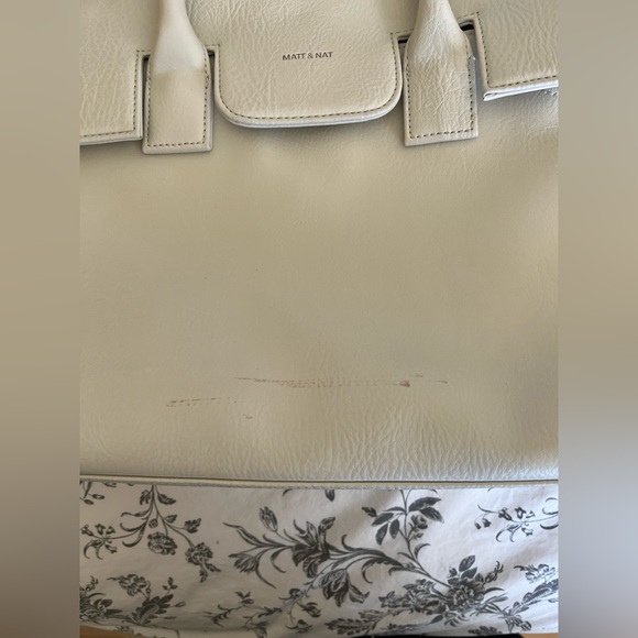 Used Matt and Nat Bag - Picture 2 of 6